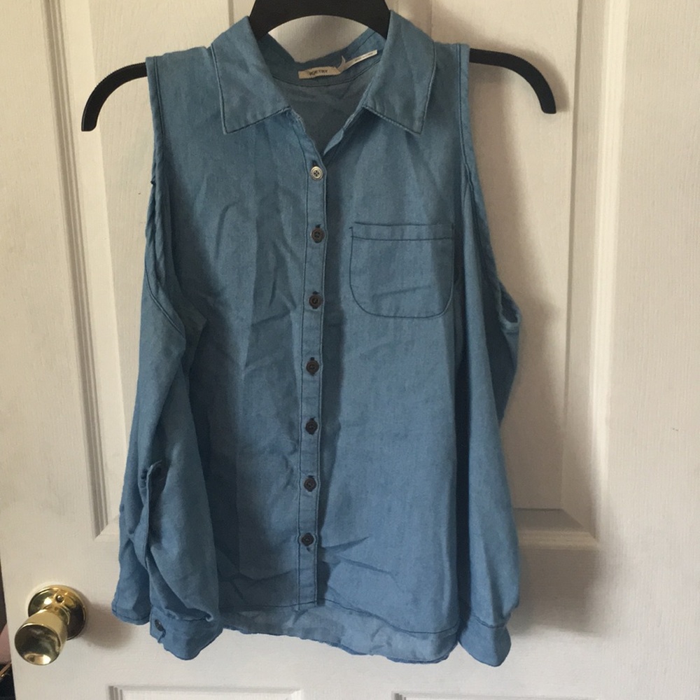 Button down poetry top